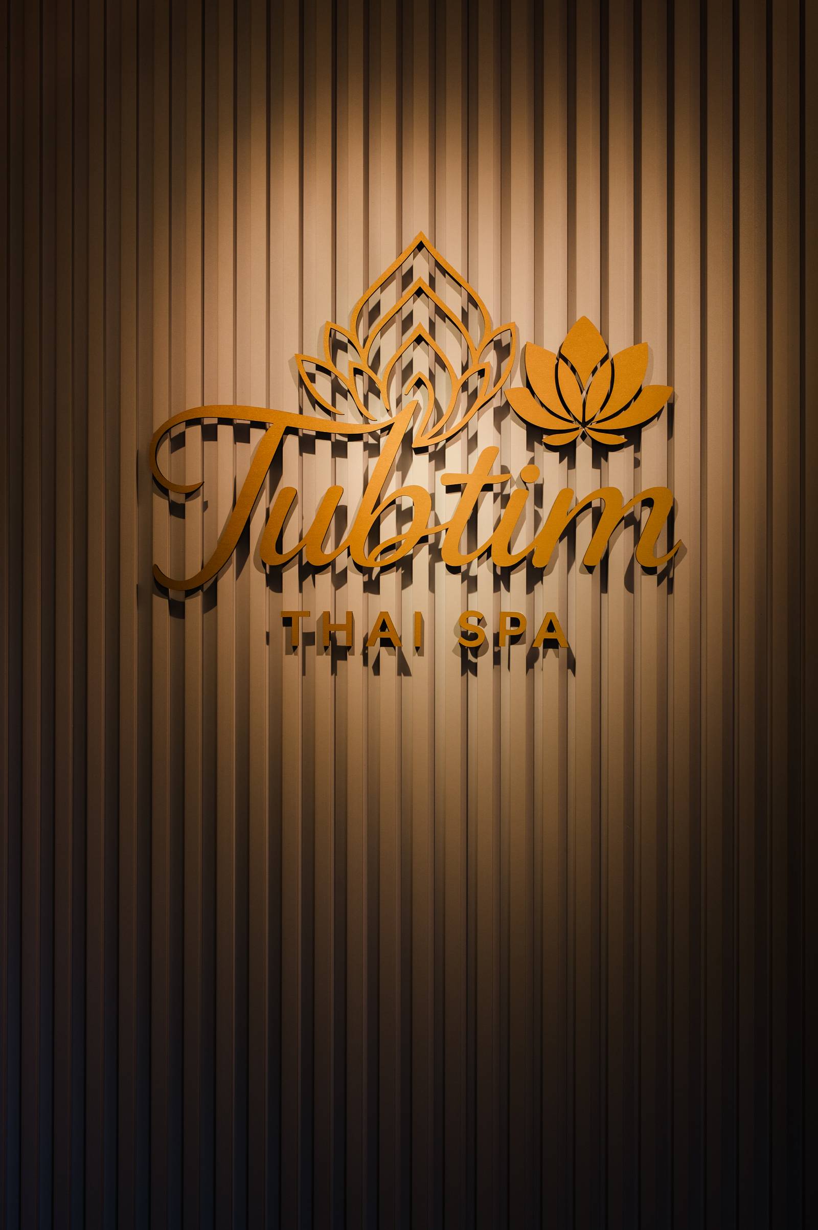 Tubtim Thai Spa welcoming lobby with elegant decor